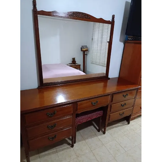Set Peinadora (tocador) Con 1 Mesita De Noche (usado)