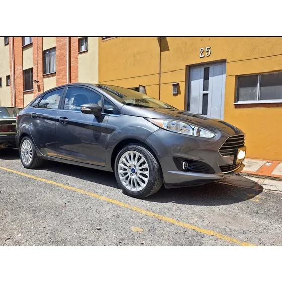 Ford Fiesta 1.6 Titanium At