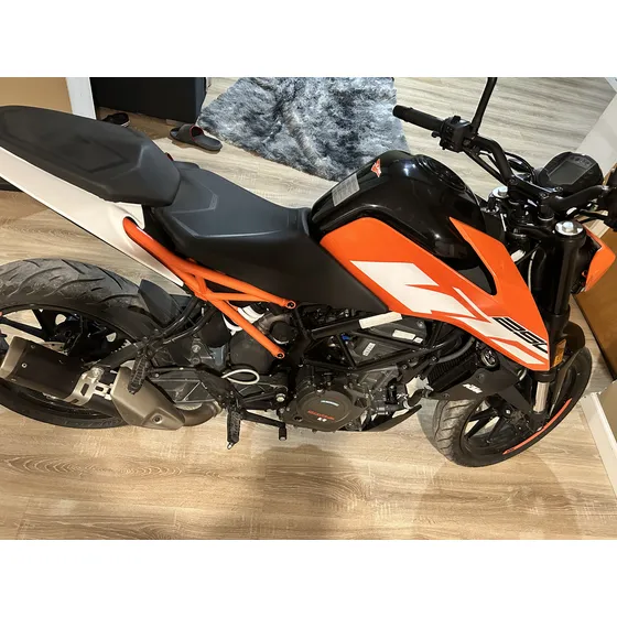 Duke 250
