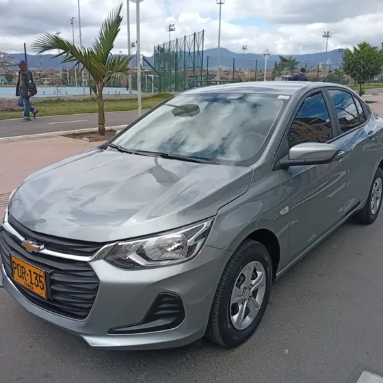 Chevrolet Onix 2025 Lt 1.0 Turbo Automático Sedan 2025