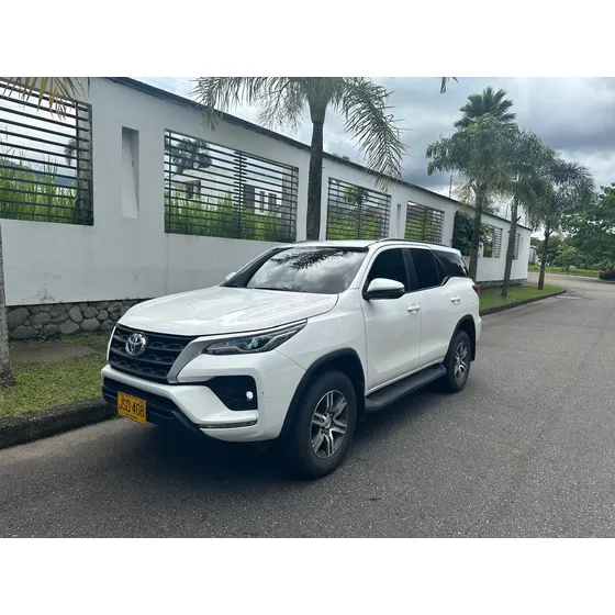 Toyota Fortuner 2.7l