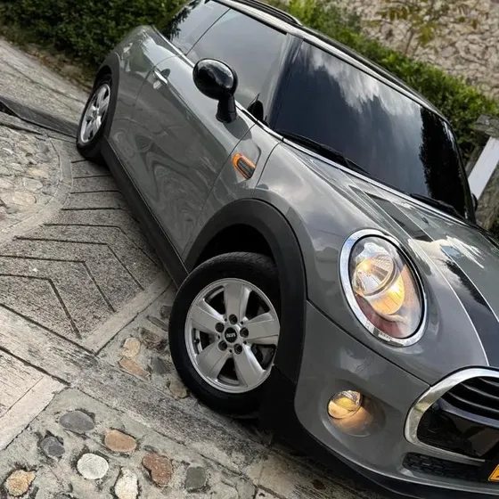 Mini Cooper 2017 1.5 F56 Coupe Salt