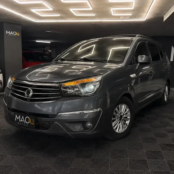 Ssangyong Stavic 2017