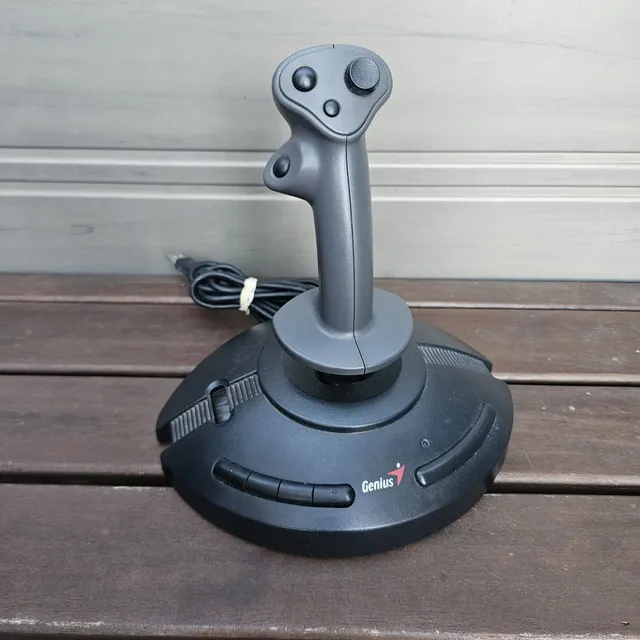 Joystick Genius F-23 12 Botones