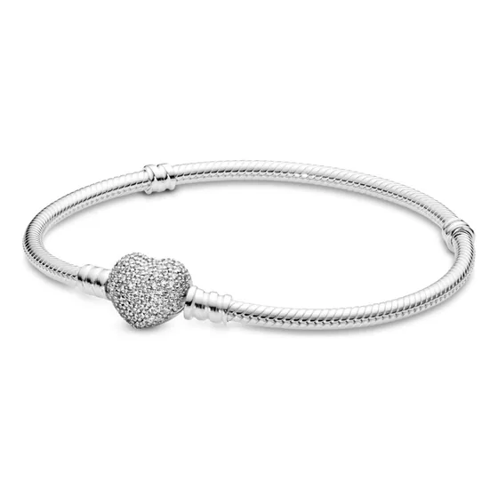 Brazalete Pandora Moments Con Broche De Corazón Centelleante Color Plata Talla 18 Cm