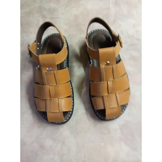 Sandalias De Cuero Hechas A La Medida