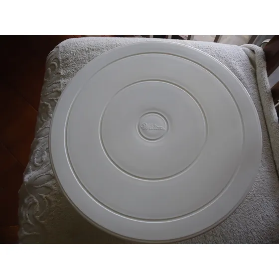 Wilton Base Giratoria Nueva.