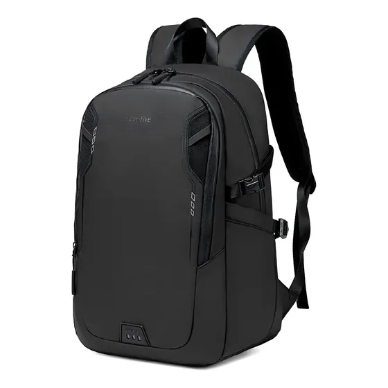 Mochila Deportiva Super Five FB00700 Impermeable Negro Laptop 15.6"