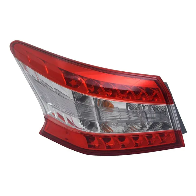 Calavera Sentra 2013 2014 2015 2016 Exterior Piloto