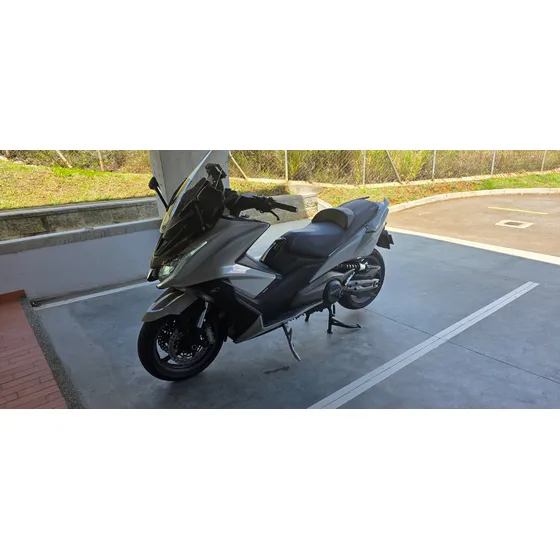 Kymco Ak 550 Gris Único Dueño