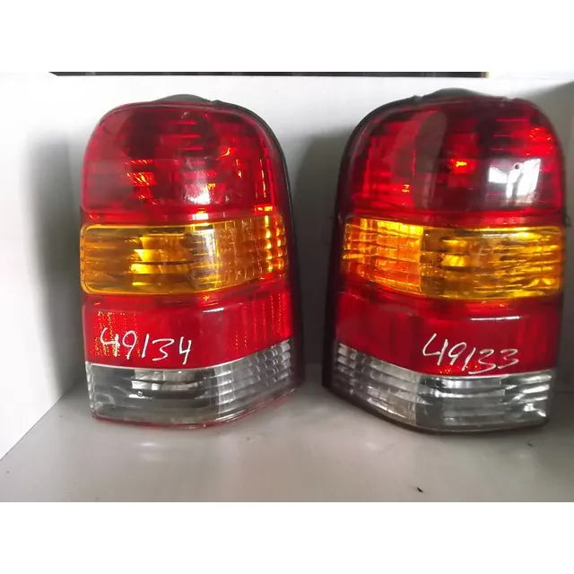 Stop Trasero Usado Ford Escape 2001