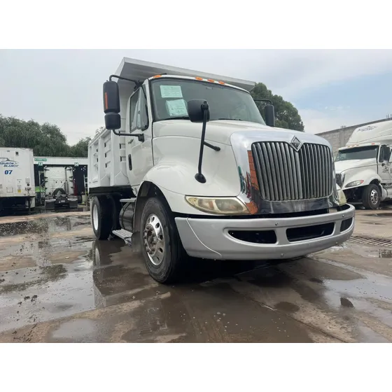 Camion Volteo International 7 Metros Cubicos 2008