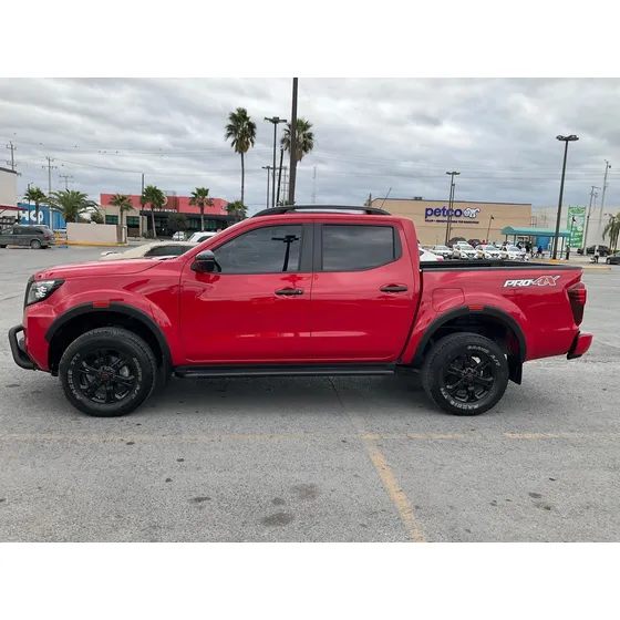 Nissan Frontier Pro4x