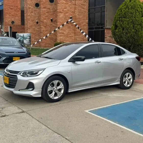 Chevrolet Onix 2021 1.0t Premier Sedan At