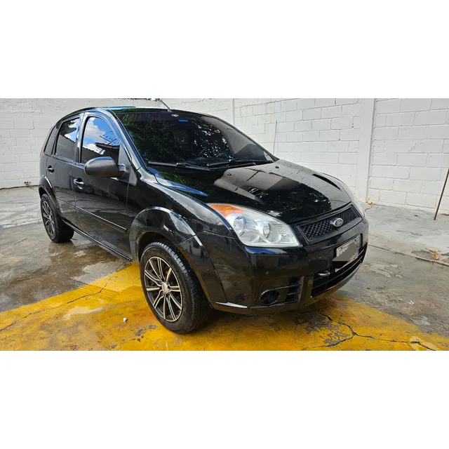 Ford Fiesta Max Aut. 1.6