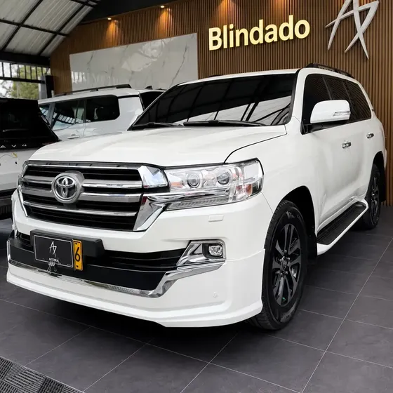 Toyota Land Cruiser 2020 4.5 Vxr Fl Lc200