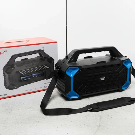 Parlante Solar Recargable Con Linterna, Radio, Usb, Mic