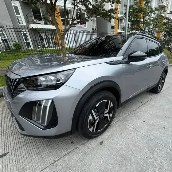 Peugeot 2008 2026 1.2 Gt