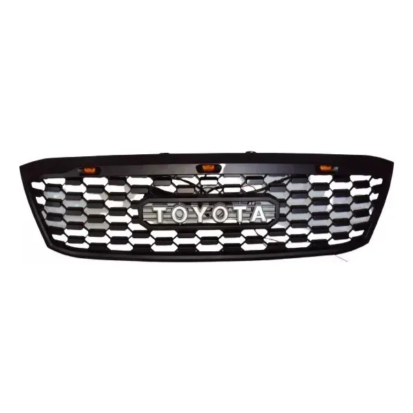 Parrilla Delantera Toyota Hilux Trd 2004-2011