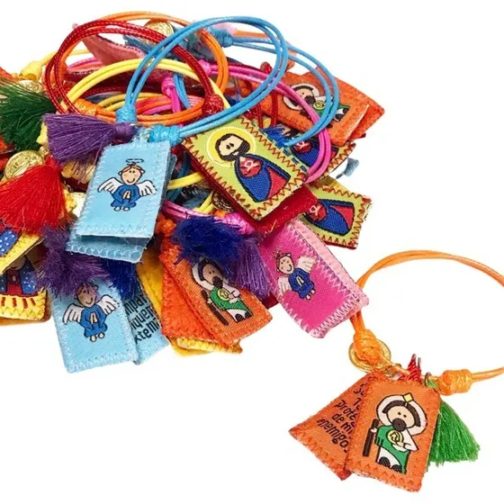 Pulseras Escapulario Caricatura Recuerditos Bolos Pkt