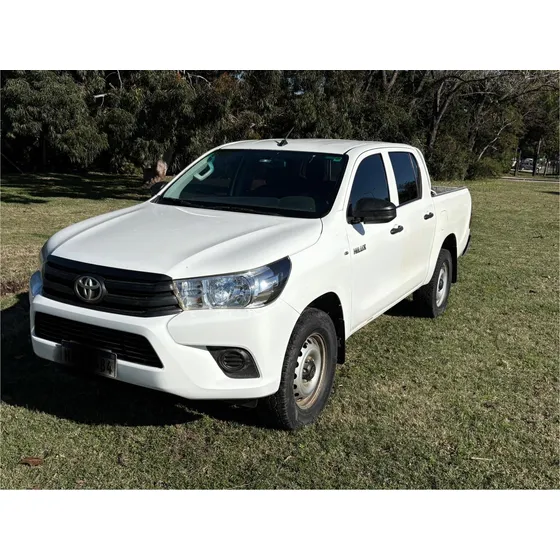 Toyota Hilux 2.4 D.cab. T.dsl Dx 4x4