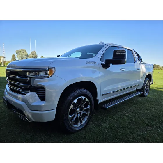 Chevrolet Silverado 5.3 V8 High Country