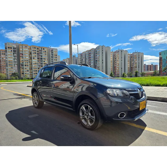 Renault Stepway 1.6 Intense Automática