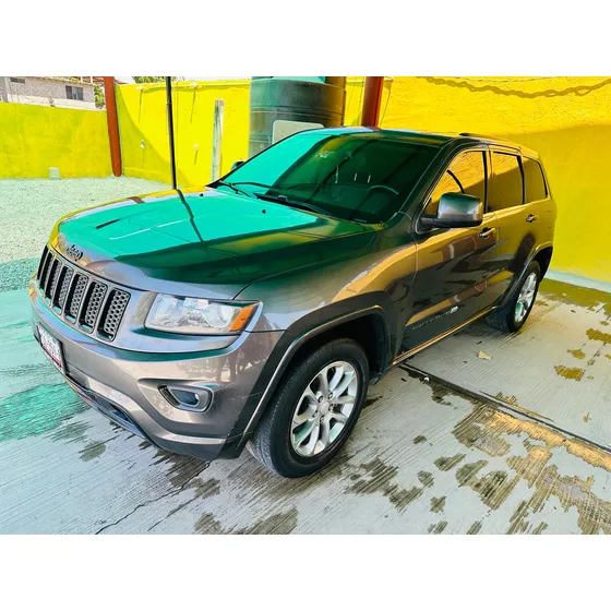 Jeep Grand Cherokee 3.6 Limited Lujo V6 4x2 At