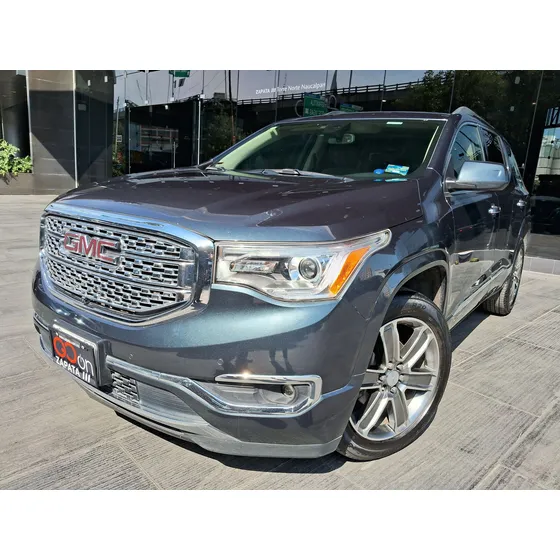 Gmc Acadia 3.6 Denali V6 Piel 7 Pas. Awd At