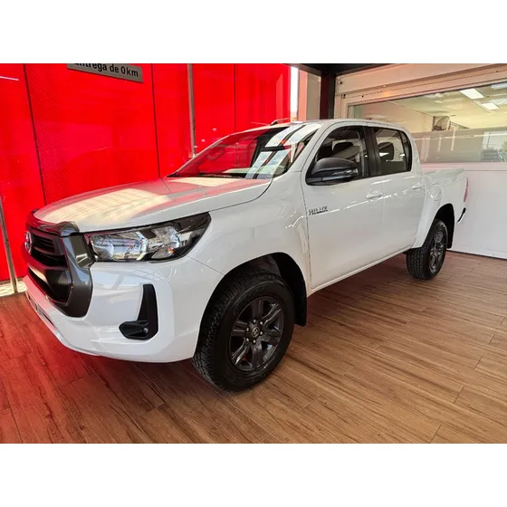 Toyota Hilux Pick-up 2.4 Cd Sr 150cv 4x2