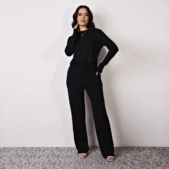 Conjunto Moletinho Feminino Cropped E Calça Pantalona Casual