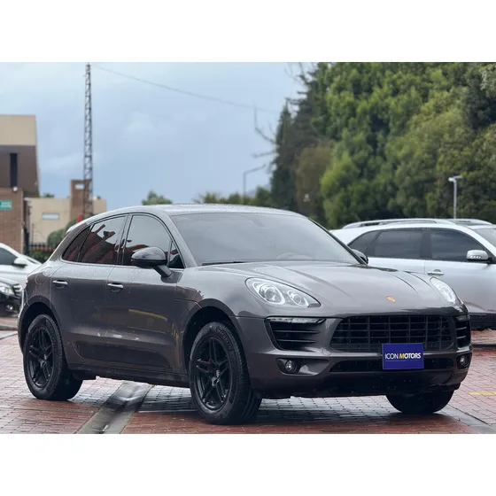 Porsche Macan 2.0 Lux