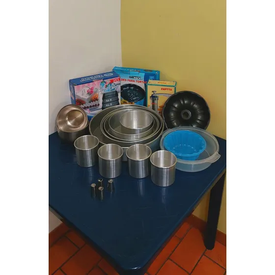 Moldes Bandejas Kits Reposteria Varios