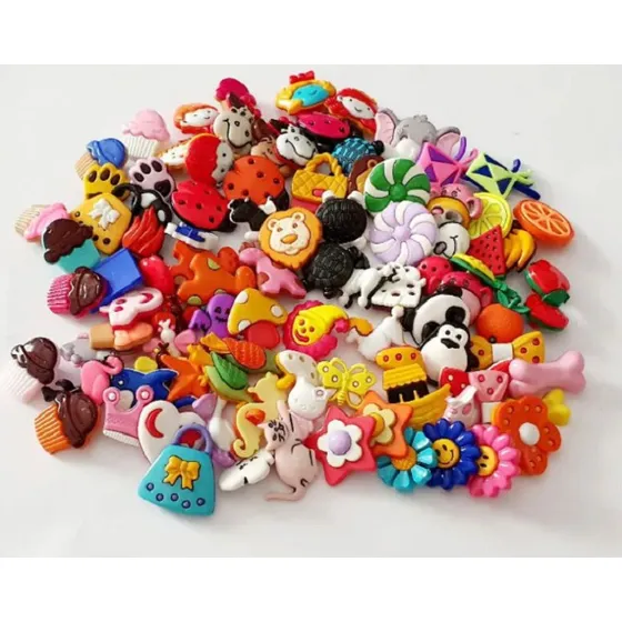 Botão Infantil Sortido Artesanato - Kit 100 Unidades Cor Colorido