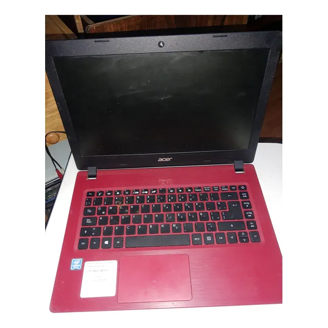 Notebook Acer Aspire A114-32 (en Desarme Por Partes) Rojo