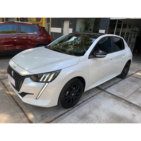 Peugeot 208 1.6 Style Mt