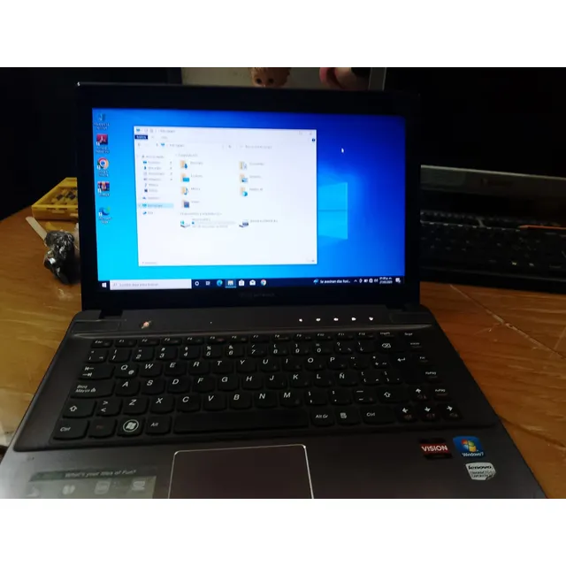 Laptop Lenovo Z475 Café