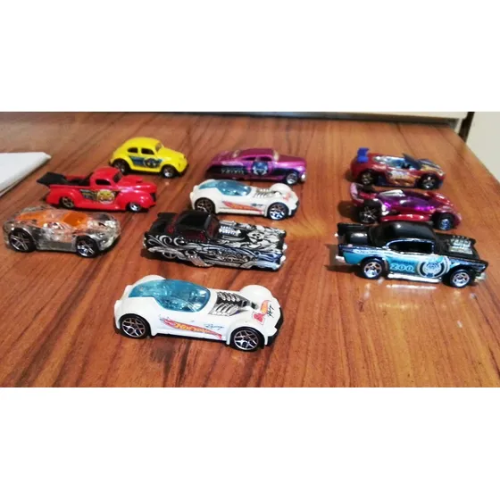 Carritos Hot Wheels Y Carrito Meteoro Oferta