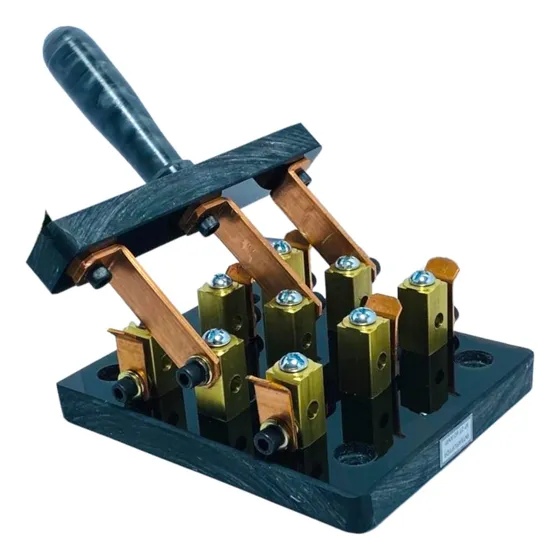 Interruptor  Doble Tiro 3 Polos 60 Amperes Doble Cuchilla