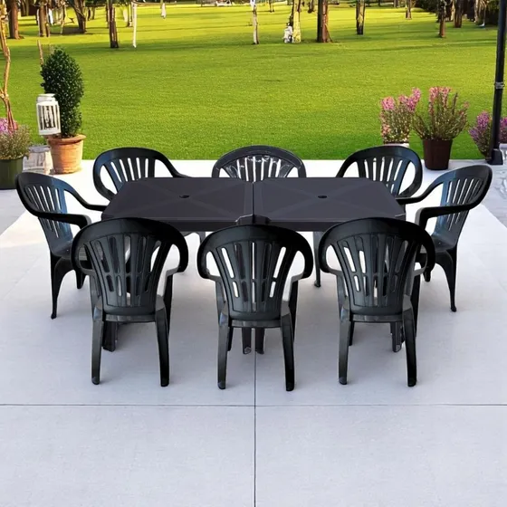 Kit Reforçado Com 2 Mesas Quadradas 8 Poltronas De Plástico
