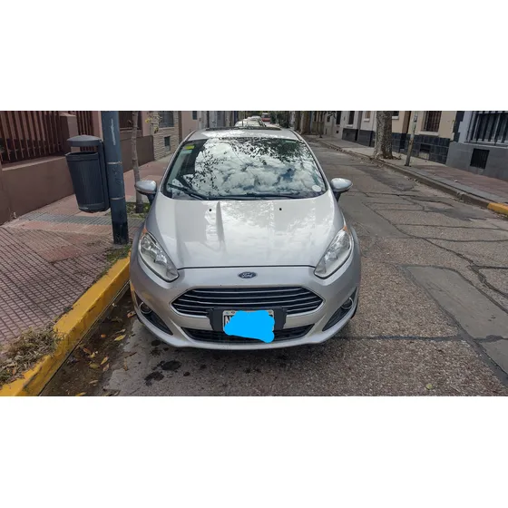 Ford Fiesta Titanium Automático