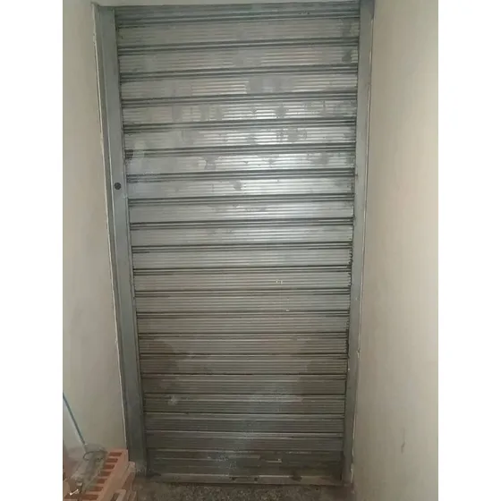 Puerta Santamaría Usada Medidas Aprox 220mm X 110mm
