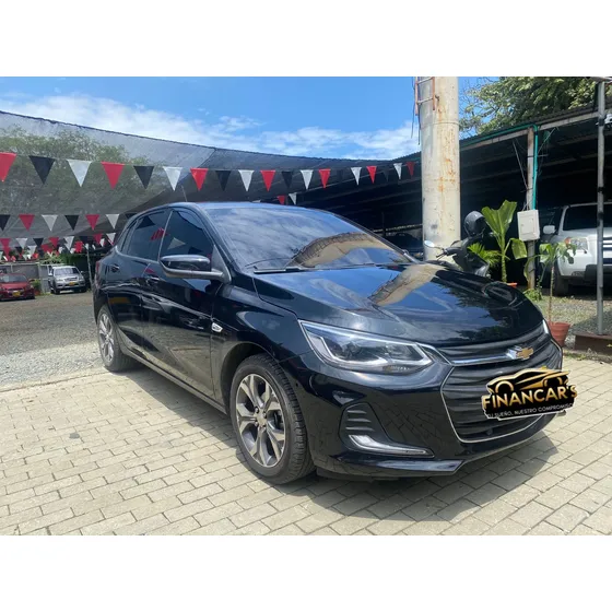 Chevrolet Onix 1.0t Premier Hatch At
