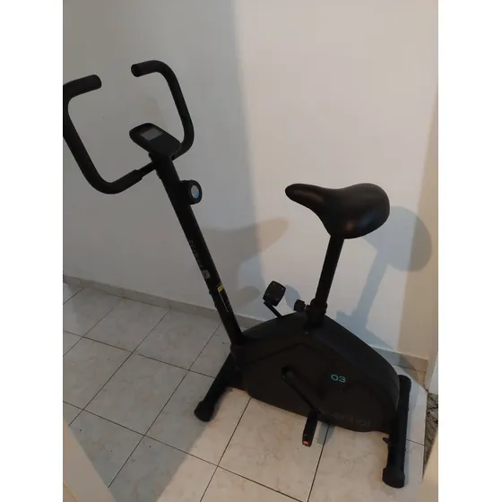 Bicicleta Ergométrica Domyos Essential 110kg - Oportunidade! Preto