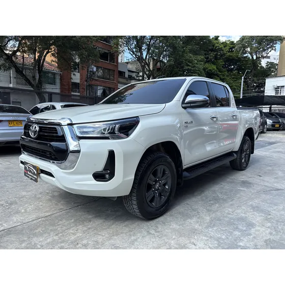 Toyota Hilux 4.0l Tp 4000cc 4x4 7ab Tc R17