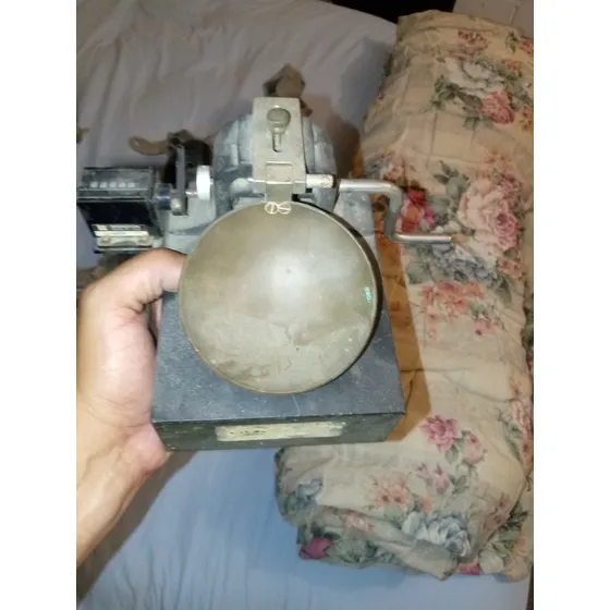 Máquina Para Hacerle Limites De Suelo (casa Grande)