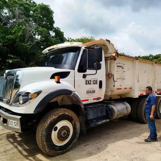 Oportunidad Volqueta International 7600 En Excelente Estado