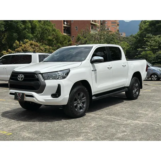 Toyota Hilux 2021 2.7l