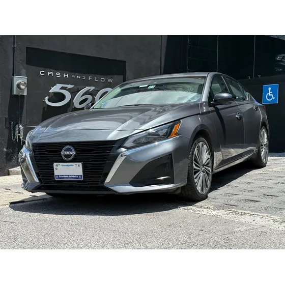 Nissan Altima 2.0 Exclusive Turbo Cvt