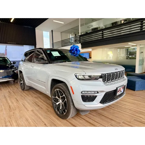Jeep Grand Cherokee 5.7 V8 L Summit 4x4 At